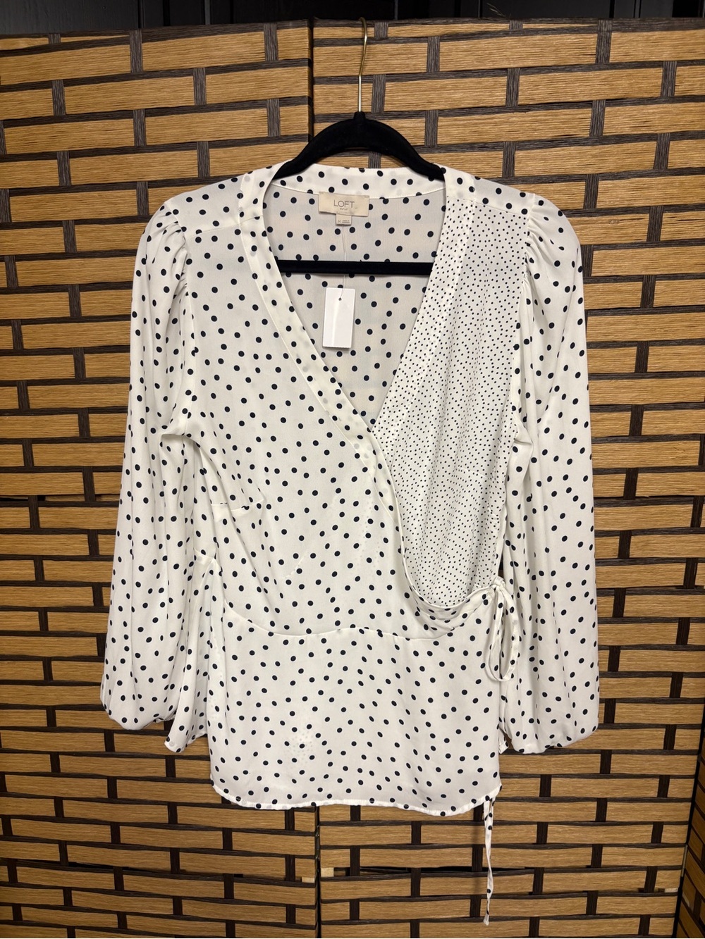 Loft outlet white and black polka dot wrap style blouse size medium